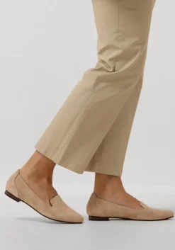 beige blasz loafers shn002