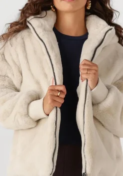 MOSCOW faux fur jas 08-08-evelyn-3><noscript><img width=