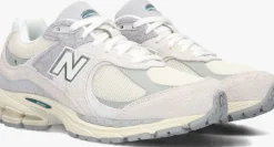 NEW BALANCE lage sneakers m2002 d><noscript><img width=