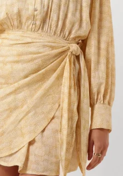 beige omoda atelier mini jurk x kae