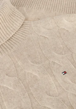 beige tommy hilfiger coltrui soft wool cable roll-nk sweater