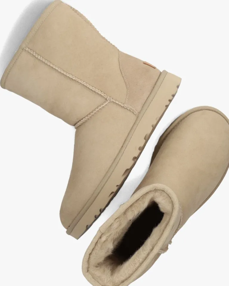 UGG vachtlaarzen classic short ii>DAMES Laarzen