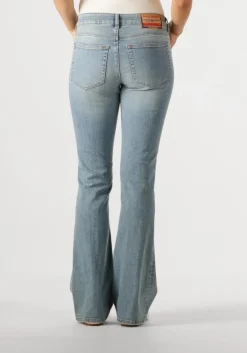 blauwe diesel flared jeans 1969 d-ebby