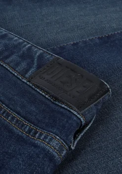 DIESEL e slim fit jeans d-joy><noscript><img width=