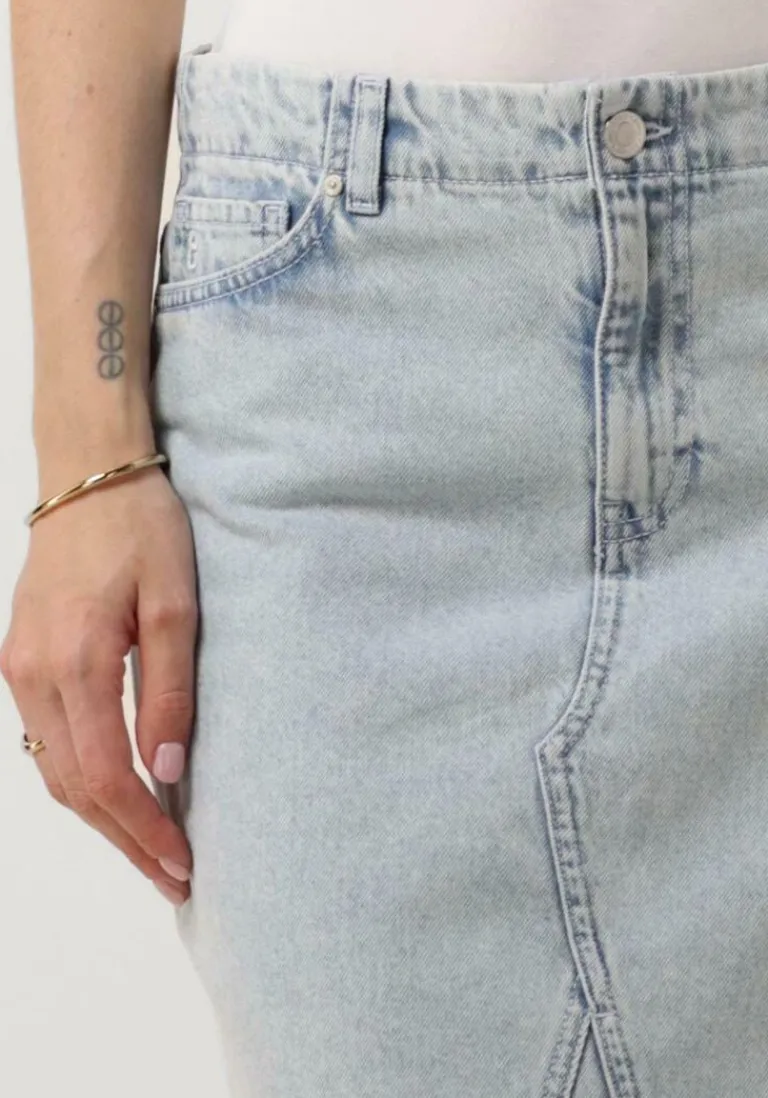 ENVII e midirok endank>DAMES Rokken