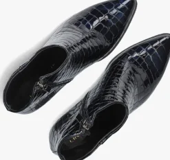 LINA LOCCHI e enkellaarsjes at 152><noscript><img width=