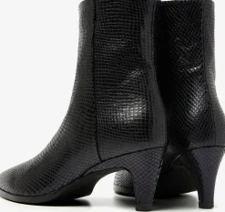 VIA VAI e enkellaarsjes lina jackson><noscript><img width=