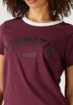 bordeaux haute l'amitié t-shirt neckline logo tee