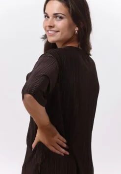 CATWALK JUNKIE e top ts waves><noscript><img width=