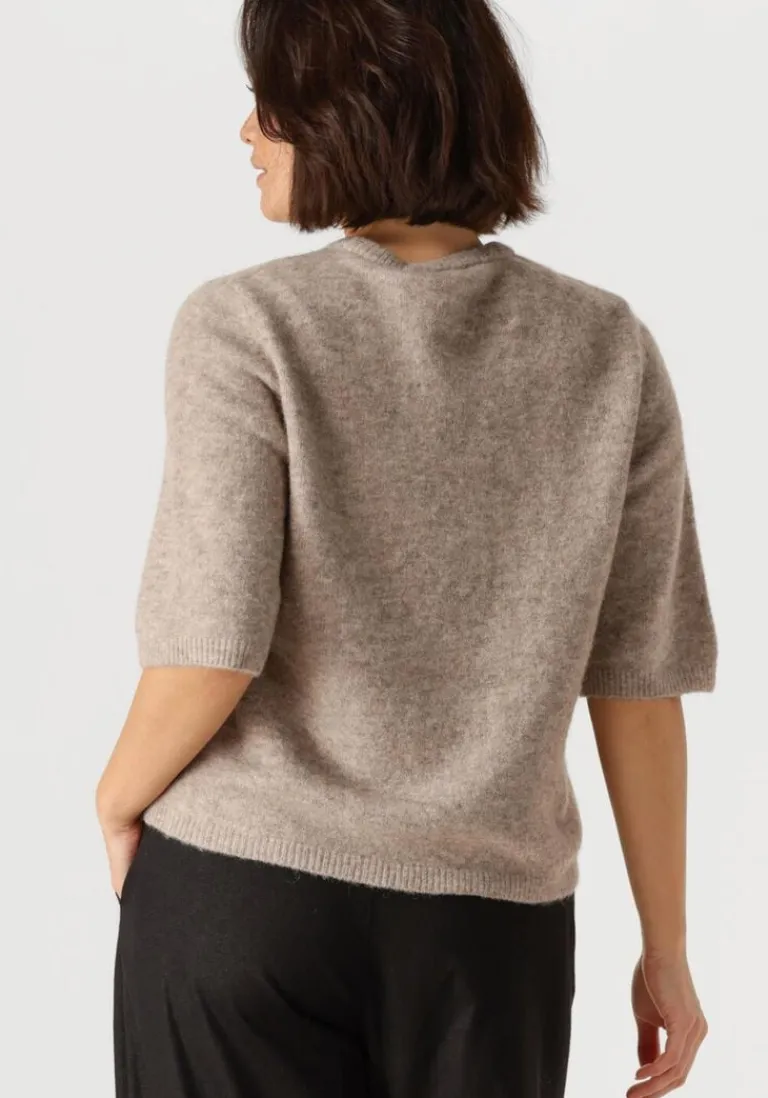 GESTUZ e trui alphagz ss tee>DAMES Truien & Vesten