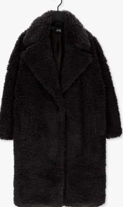 IBANA e teddy jas chantel><noscript><img width=