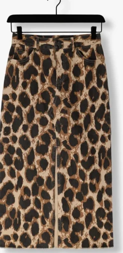 REFINED DEPARTMENT e midirok gigi><noscript><img width=