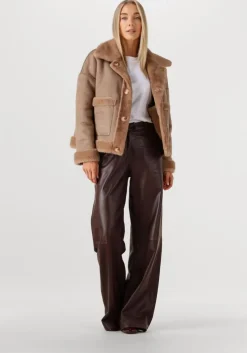 bruine studio ar faux fur jas faje