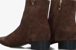 bruine tommy hilfiger enkellaarsjes th suede pointy zip bootie