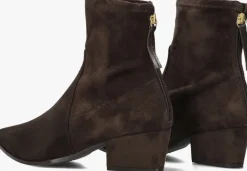 UNISA e enkellaarsjes jake><noscript><img width=