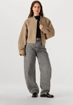 camel edited jack valja