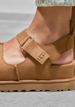 UGG platte sandalen w goldenstar hi><noscript><img width=