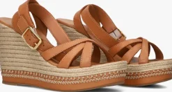 cognac unisa sandalen met hak munjal