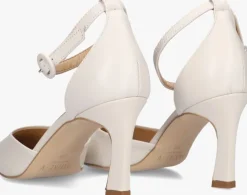creme notre-v pumps 7225