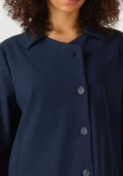 donkerblauwe japan tky trenchcoats misato