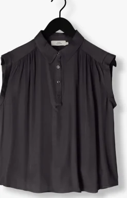 RUBY TUESDAY e top ravyn top><noscript><img width=