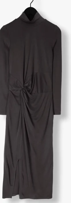 SIMPLE donkergrijze midi jurk knit-vis-pique-23-1><noscript><img width=