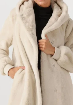 ecru moscow teddy jas 08-08-nadjana-3