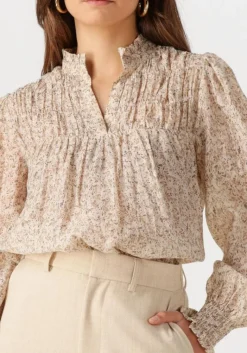 NEO NOIR blouses selfina graphic flower blouse><noscript><img width=