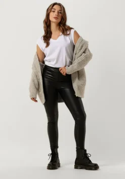 CC HEART t-shirt basic v-neck tshirt><noscript><img width=