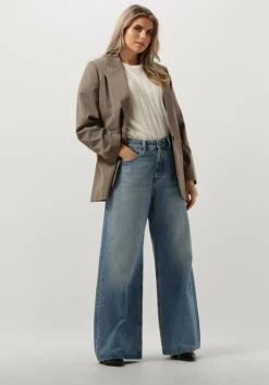 GESTUZ top alphagz tee><noscript><img width=