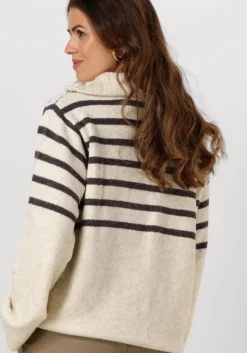 MOVES trui mostriba><noscript><img width=