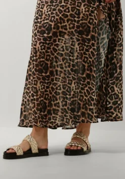 gouden omoda slippers lpmag-04