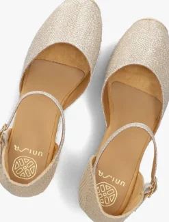 UNISA en espadrilles cisca><noscript><img width=