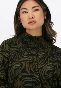 SCOTCH & SODA e top printed smocked top contains o><noscript><img width=