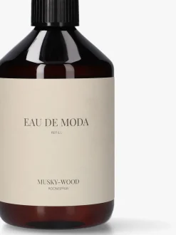kleur n.v.t. eau de moda roomsprays navulling roomspray 500ml