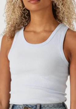 CIRCLE OF TRUST e top jada top><noscript><img width=