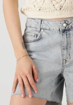 lichtblauwe my essential wardrobe broeken lucymy 139 shorts