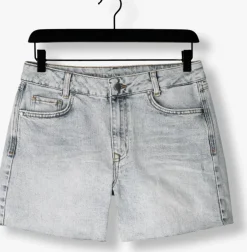 lichtblauwe my essential wardrobe broeken lucymy 139 shorts
