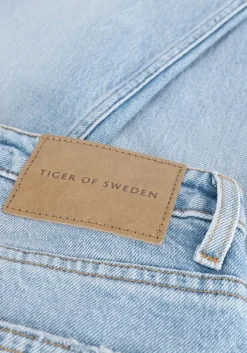 TIGER OF SWEDEN e slim fit jeans meg><noscript><img width=