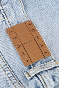 TOMMY JEANS e shorts mom short bi0112><noscript><img width=