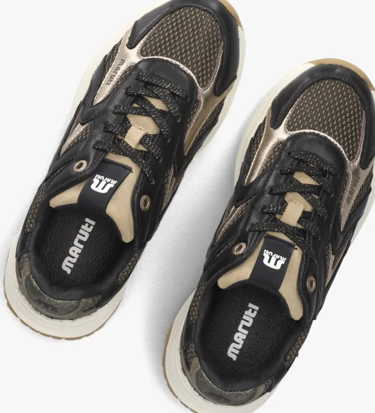 multi maruti lage sneakers dora