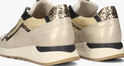 PIEDI NUDI roségouden lage sneakers selva 17.46><noscript><img width=