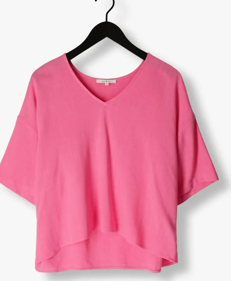 roze circle of trust t-shirt parker top