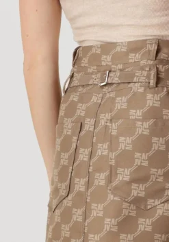 JOSH V minirok hava><noscript><img width=