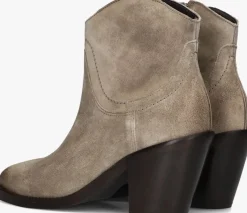 taupe via vai enkellaarsjes mara denver