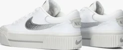 witte nike lage sneakers wmns court legacy lift