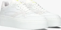 witte via vai lage sneakers isa bo