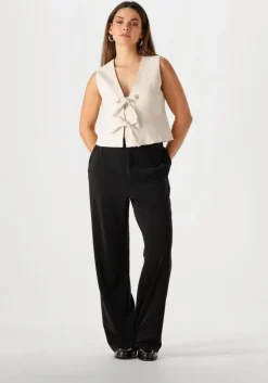 NOTRE-V top nv-freida><noscript><img width=