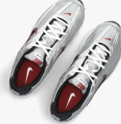 NIKE en lage sneakers initiator><noscript><img width=