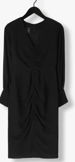 zwarte access mini jurk ruched dress with v neckline